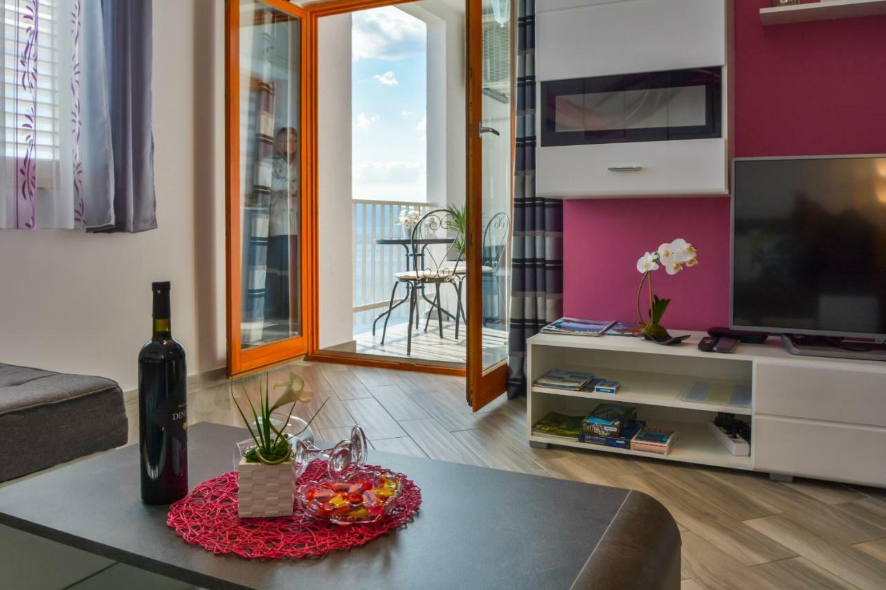 Apartment Klaudio Senj  Buitenkant foto