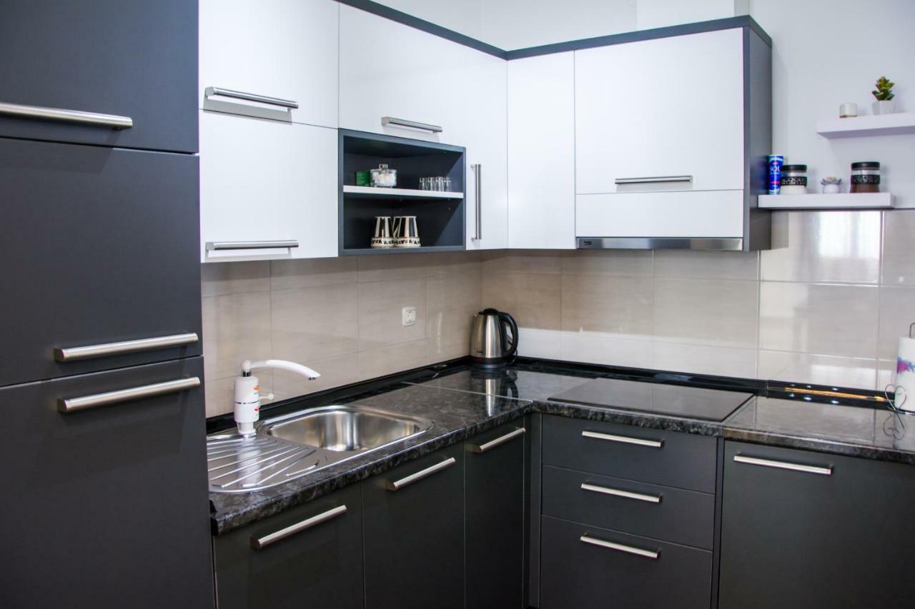 Apartment Klaudio Senj  Buitenkant foto