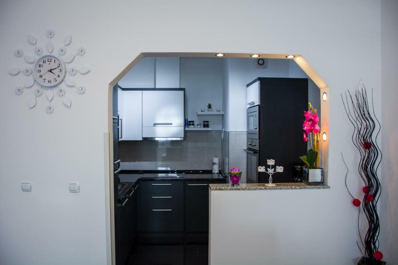 Apartment Klaudio Senj  Buitenkant foto