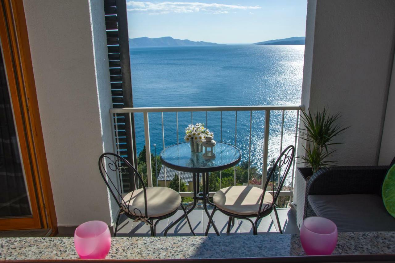 Apartment Klaudio Senj  Buitenkant foto